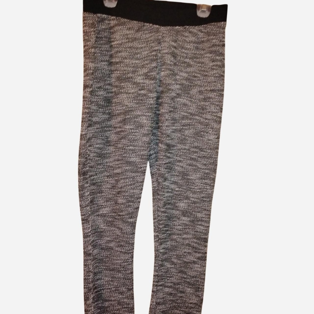 Christopher & Banks Petite Relaxed Restyled Space Dye Leggings - P/M